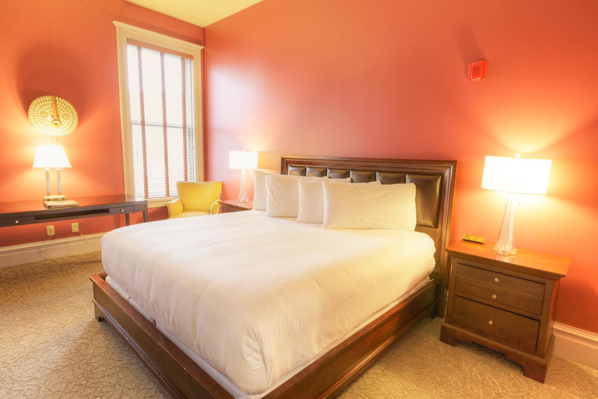 King Room,982851508:JPEG